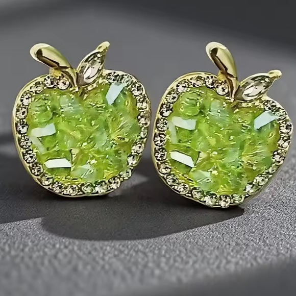 KATE SPADE NEW YORK ♠️🍏
Granny Smith Sparkling Apple Stud Earrings 🍏 - Picture 3 of 7
